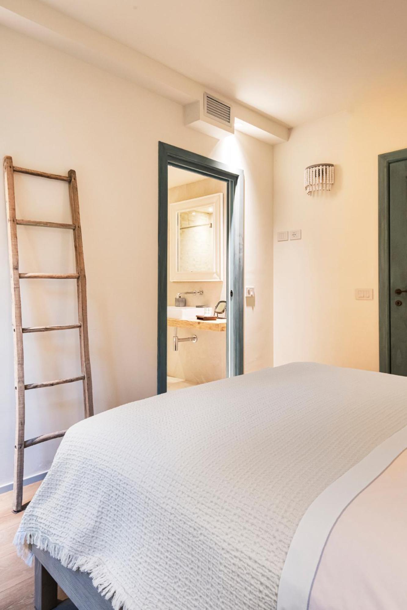 Asilo In Barolo Hotel Exterior photo